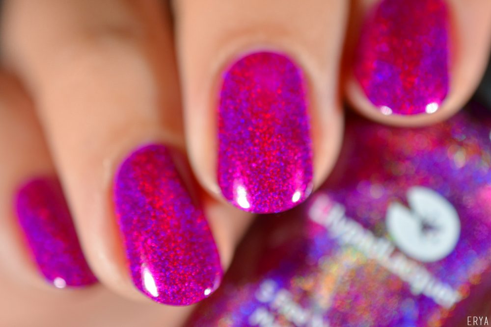 lilypad_lacquer-beet_this-1